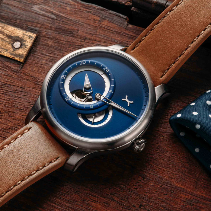 Xeric Regulator Automatic Royal Sand angled shot picture